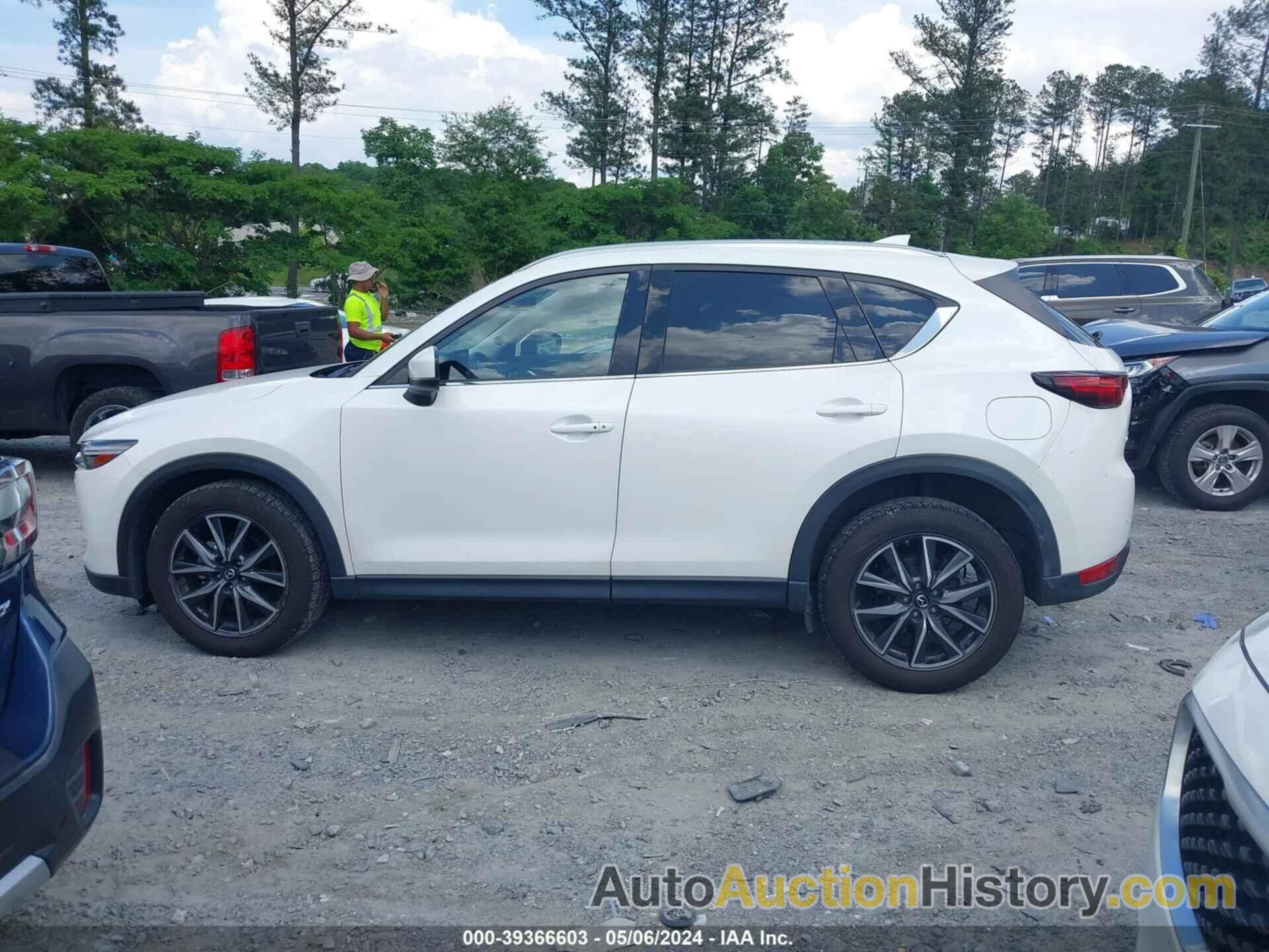 MAZDA CX-5 GRAND TOURING, JM3KFADM5J1345439