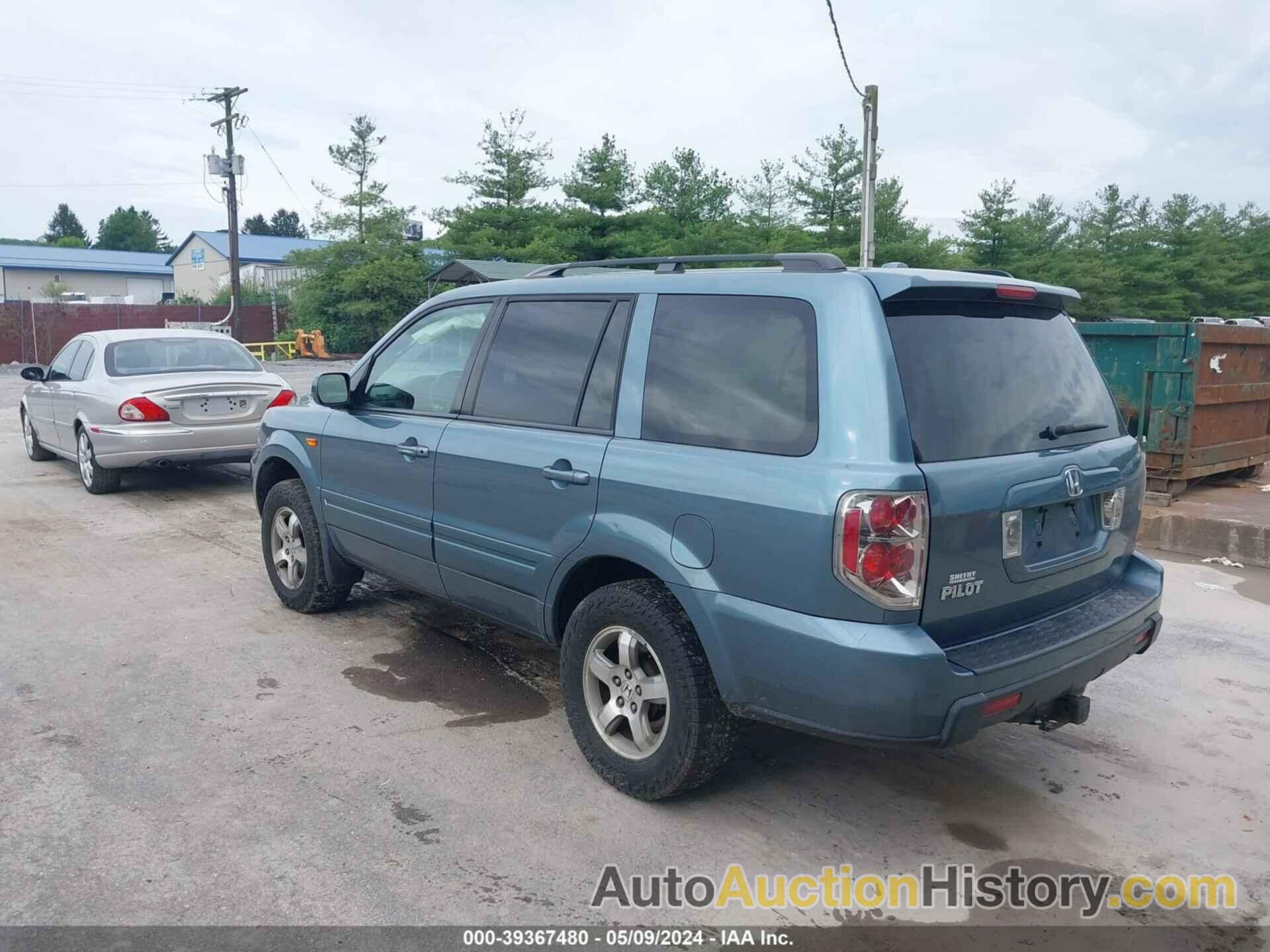 HONDA PILOT SE, 5FNYF28398B004184