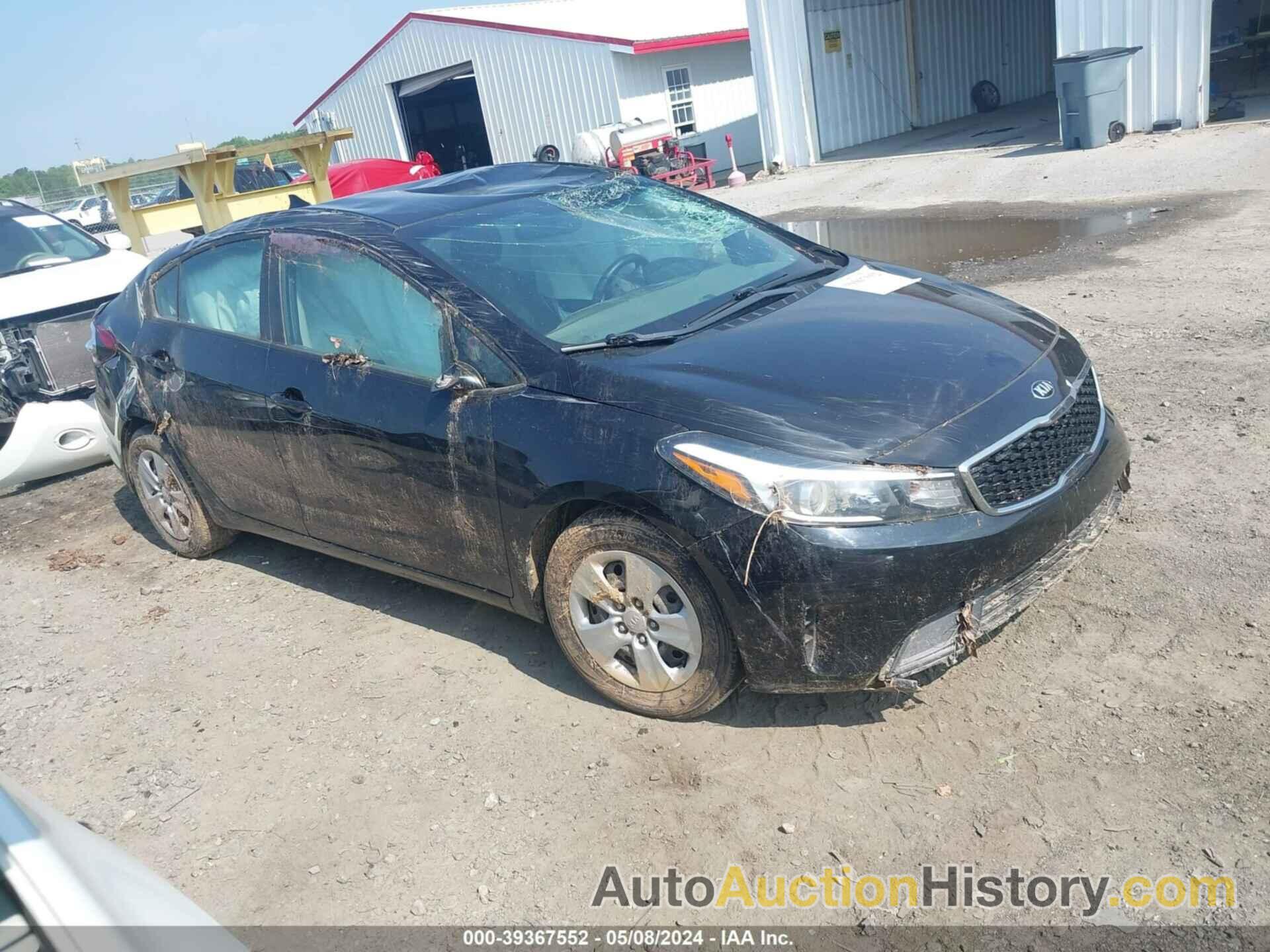 KIA FORTE LX, 3KPFK4A71JE202359