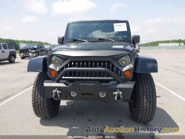 JEEP WRANGLER UNLIMITED SAHARA, 1J4GA59118L587172