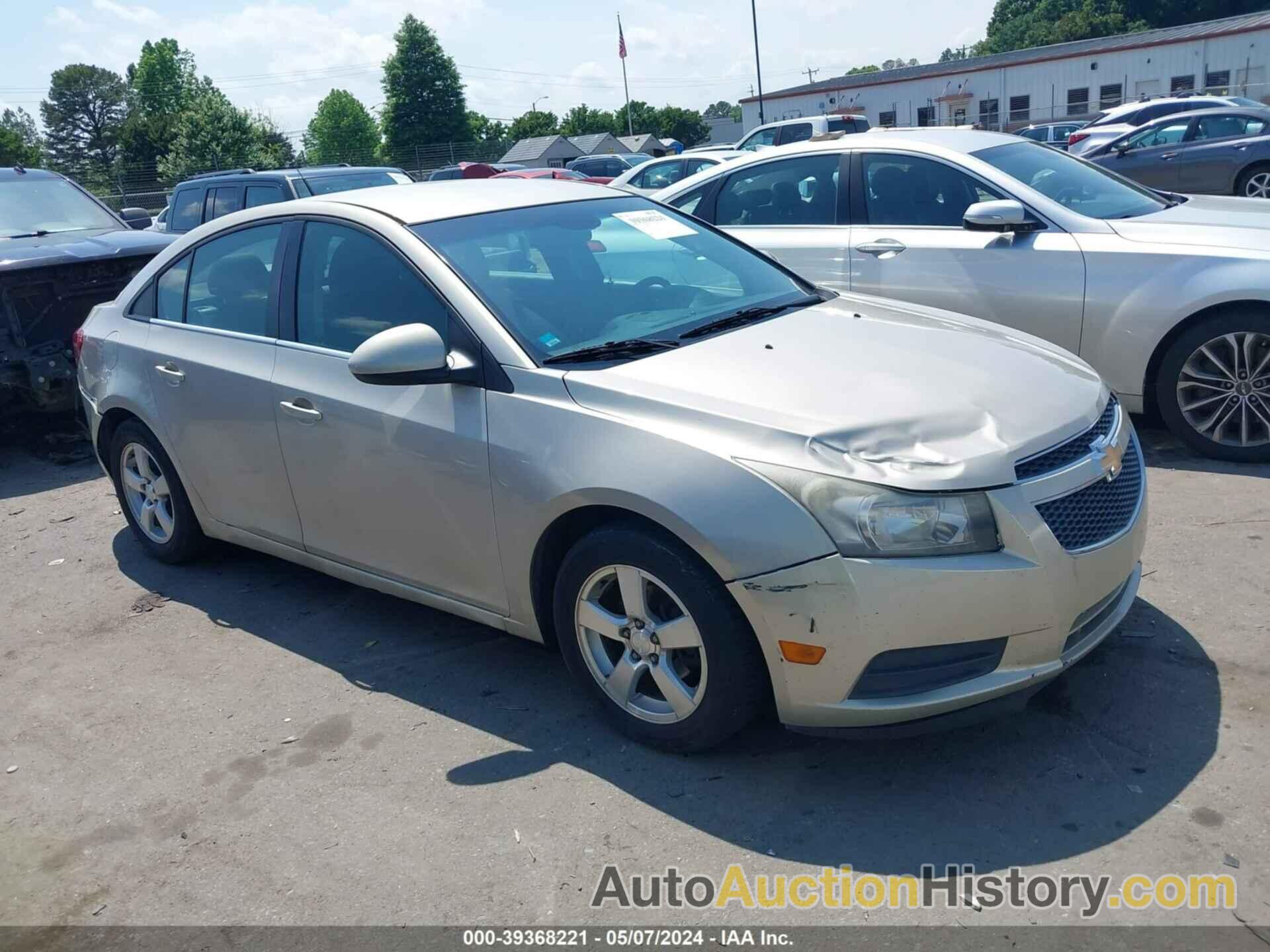 CHEVROLET CRUZE 1LT AUTO, 1G1PC5SB4E7160391