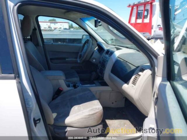 FORD ESCAPE XLT, 1FMCU0D77BKC52162