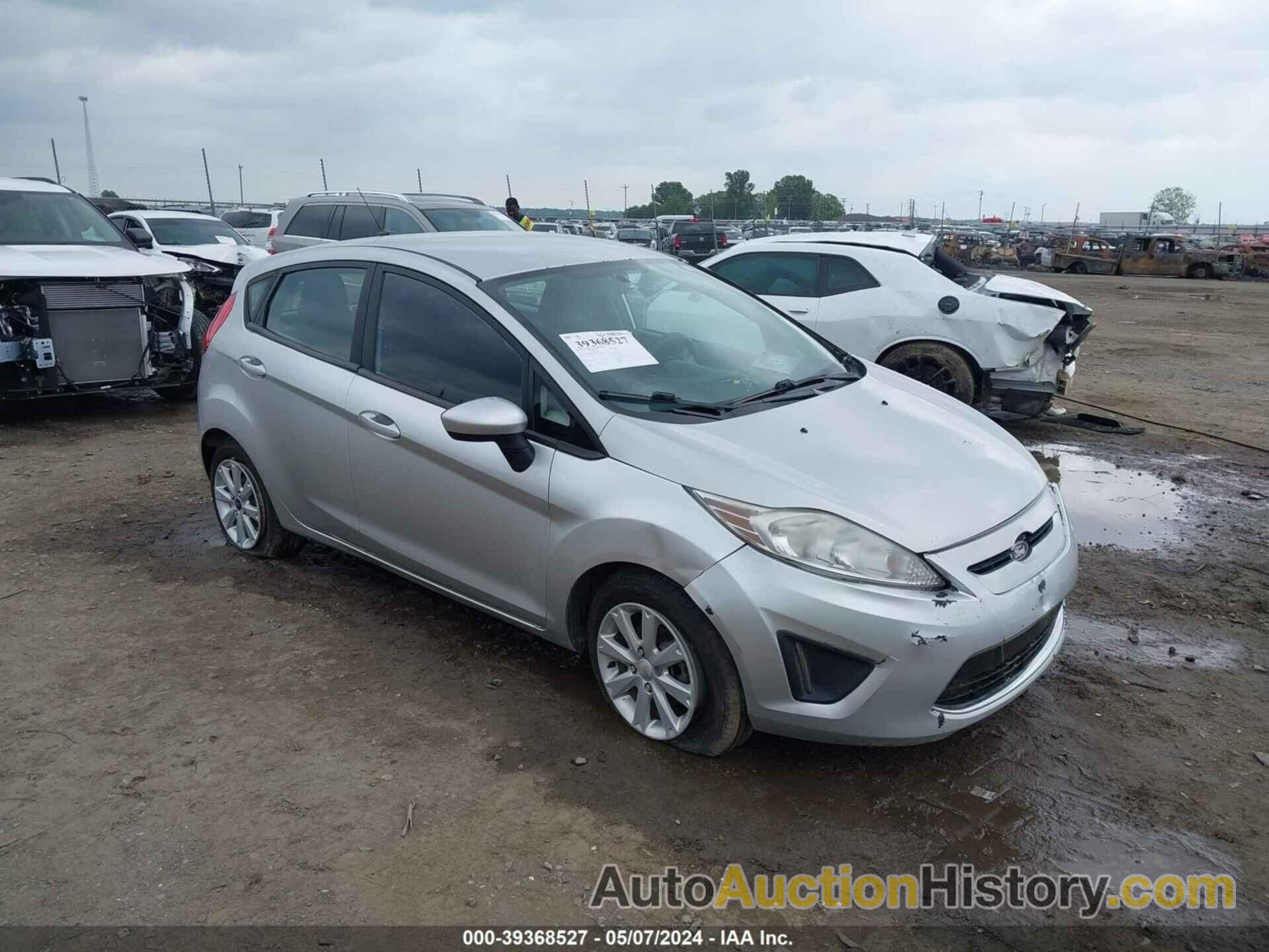 FORD FIESTA SE, 3FADP4EJ0BM106315