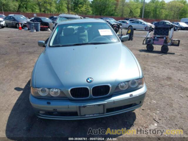 BMW 525IA, WBADT43472GZ97830