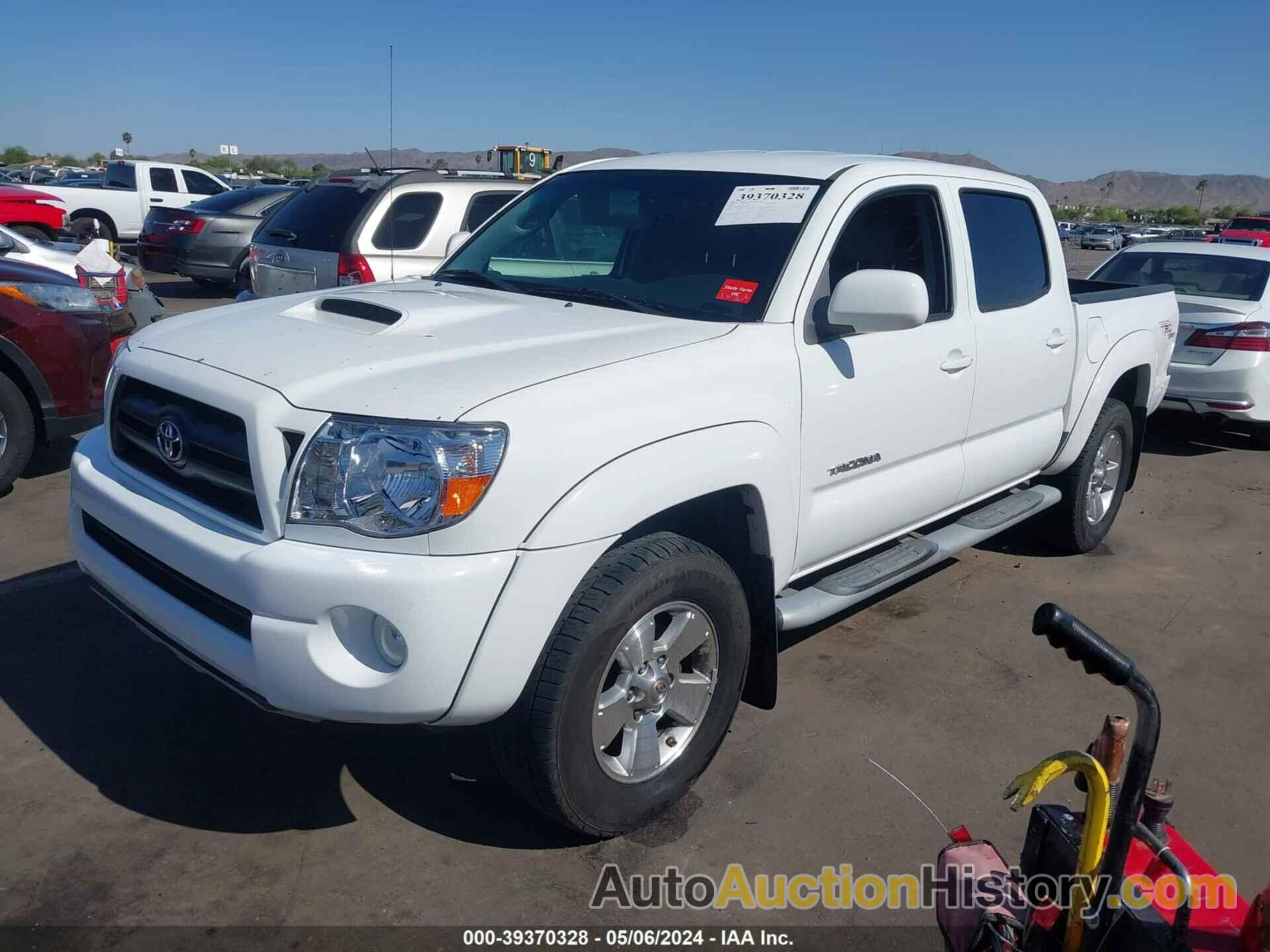 TOYOTA TACOMA BASE V6, 3TMLU42N88M016697