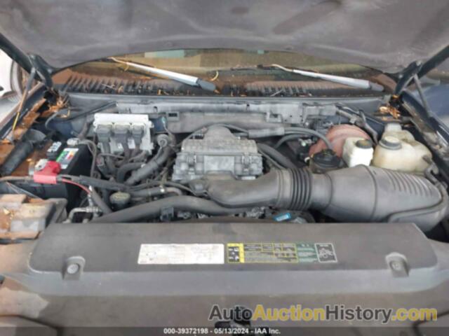 FORD EXPEDITION XLT, 1FMPU15565LA26682