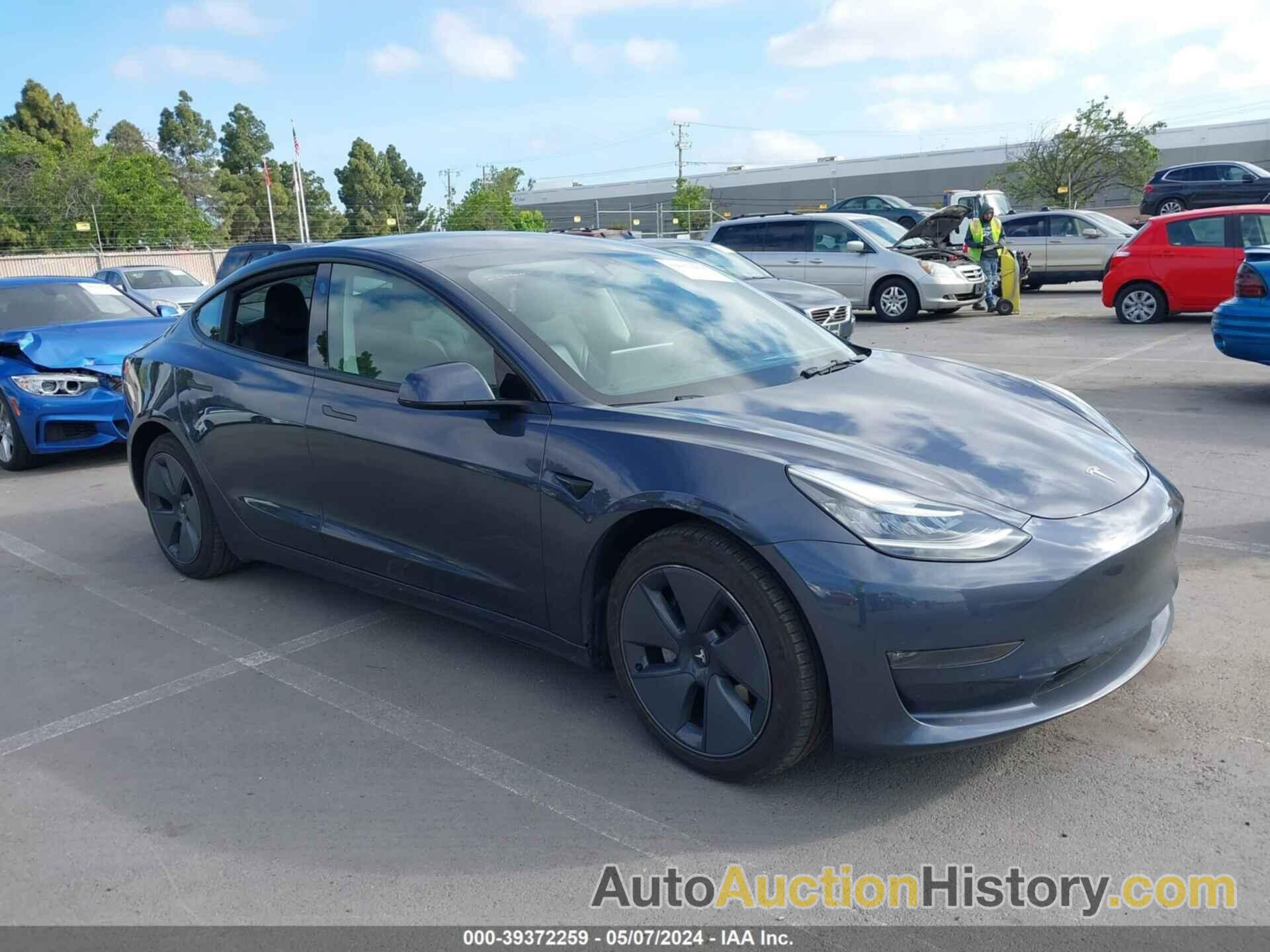 TESLA MODEL 3, 5YJ3E1EB5NF297810