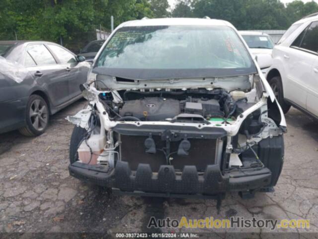 TOYOTA SIENNA LE, 5TDKZ3DC9HS865594