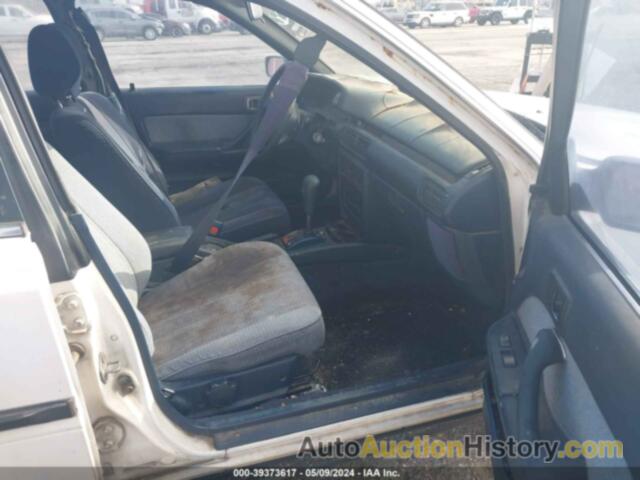 TOYOTA CAMRY DLX, JT2SV21E4K3383130