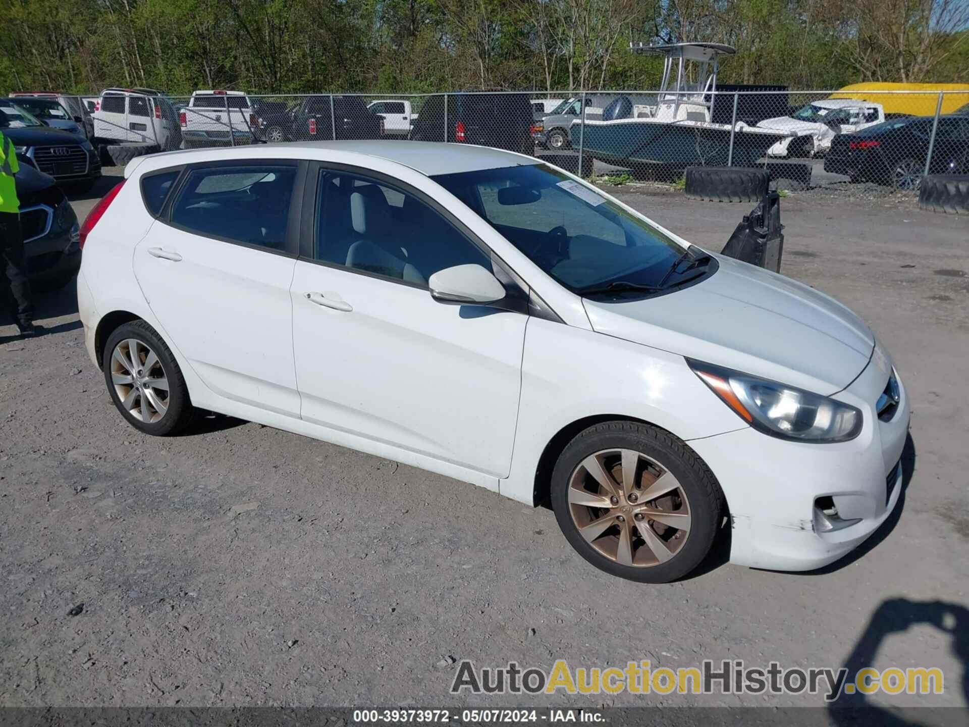 HYUNDAI ACCENT SE, KMHCU5AEXDU085710