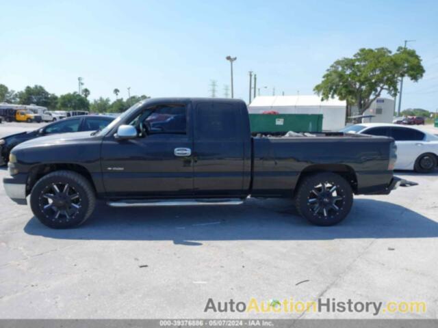 CHEVROLET SILVERADO 1500 LS, 1GCEC19V11Z134353