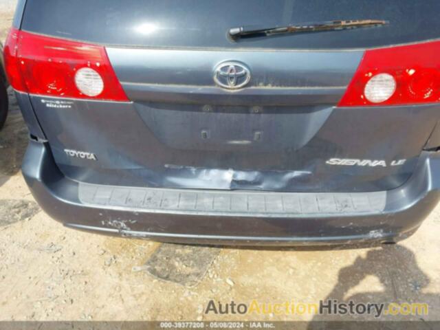 TOYOTA SIENNA LE, 5TDKK4CC9AS339273