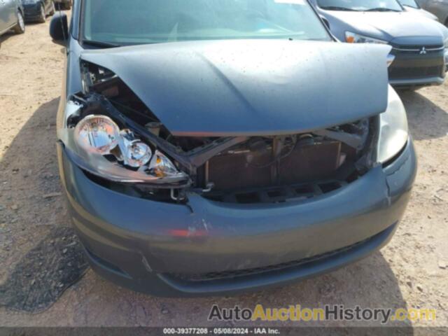 TOYOTA SIENNA LE, 5TDKK4CC9AS339273