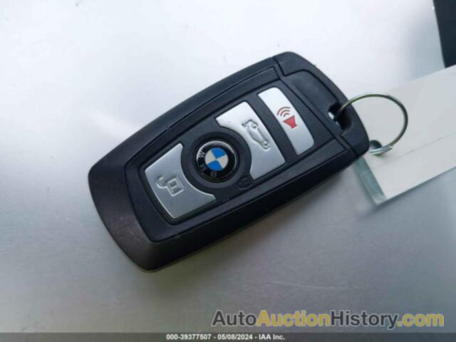 BMW 320I XDRIVE, WBA8A3C51JA489512