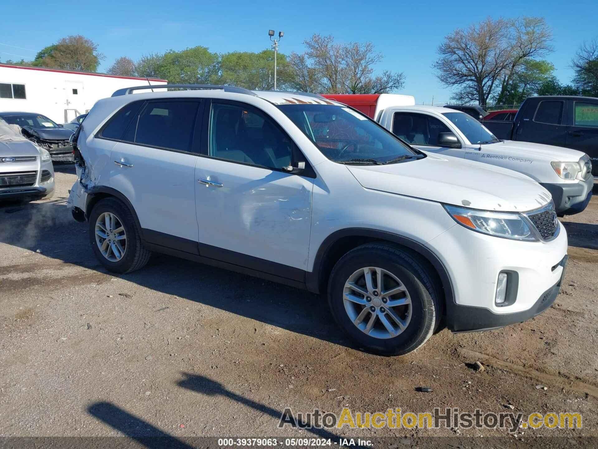 KIA SORENTO LX, 5XYKT4A6XEG427990