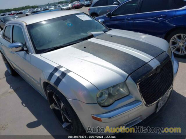 CHRYSLER 300C, 2C3JA63H15H521189