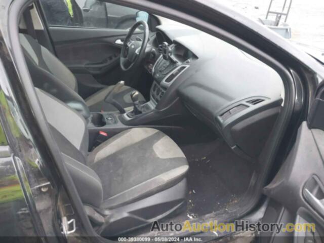 FORD FOCUS SE, 1FADP3F21EL286864