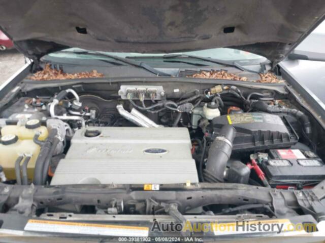 FORD ESCAPE HYBRID, 1FMCU59H08KA96439