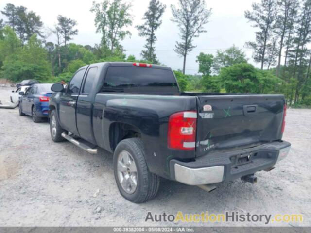 CHEVROLET SILVERADO 1500 LT, 1GCEC29J89Z255444