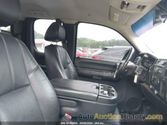 CHEVROLET SILVERADO 1500 LT, 1GCEC29J89Z255444