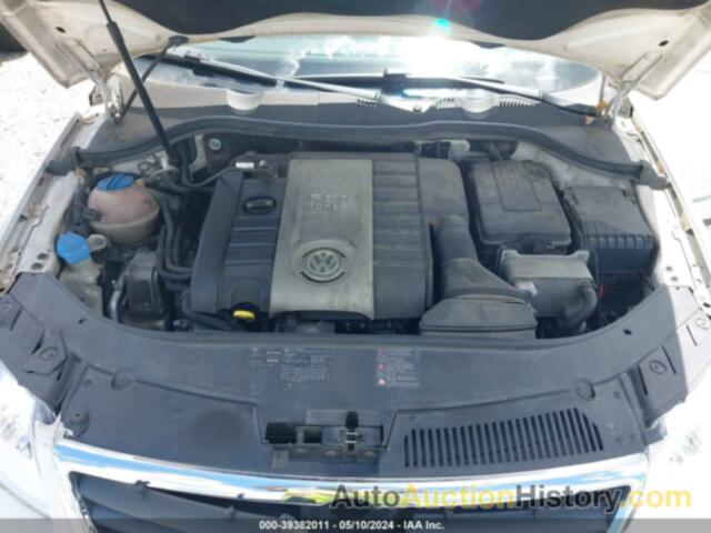 VOLKSWAGEN PASSAT TURBO, WVWJK73C78E066461