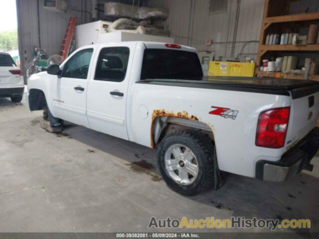 CHEVROLET SILVERADO 1500 LT, 3GCPKSE39BG354301