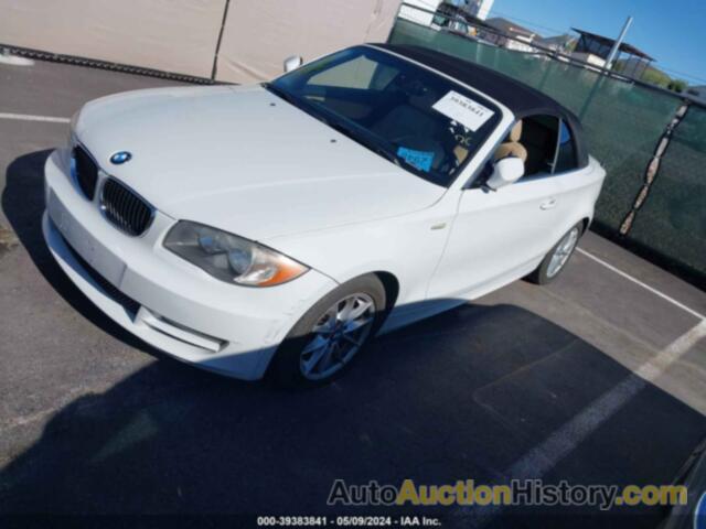 BMW 128 I, WBAUL7C53BVM80854