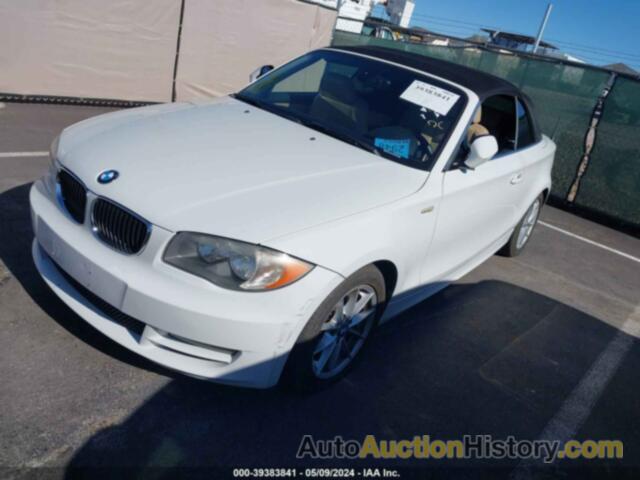 BMW 128 I, WBAUL7C53BVM80854