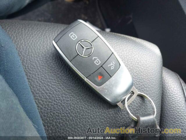 MERCEDES-BENZ A 220 4MATIC, WDD3G4FB0KW018819