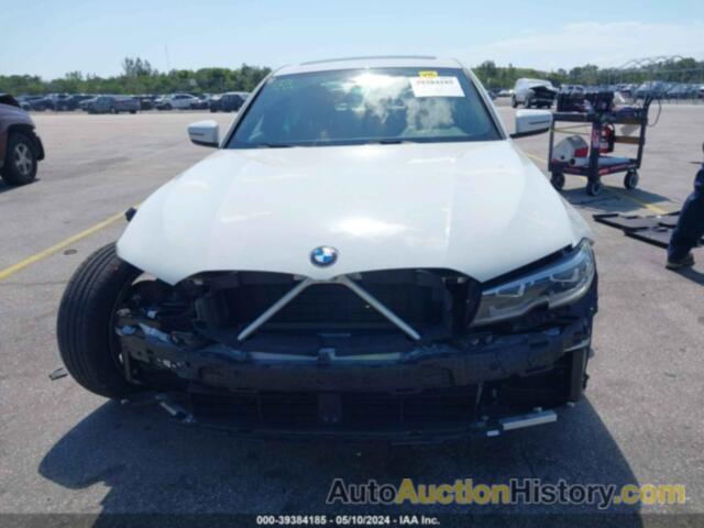 BMW 330I, 3MW5R1J06N8C34234