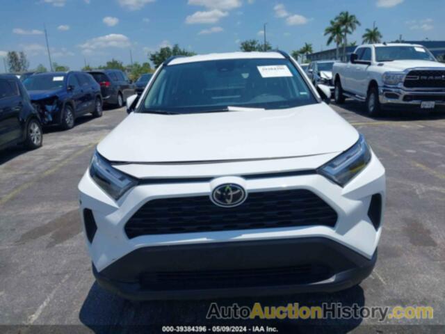 TOYOTA RAV4 XLE, 2T3W1RFV9RW304287