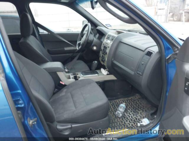 FORD ESCAPE XLT, 1FMCU0D77BKA81011