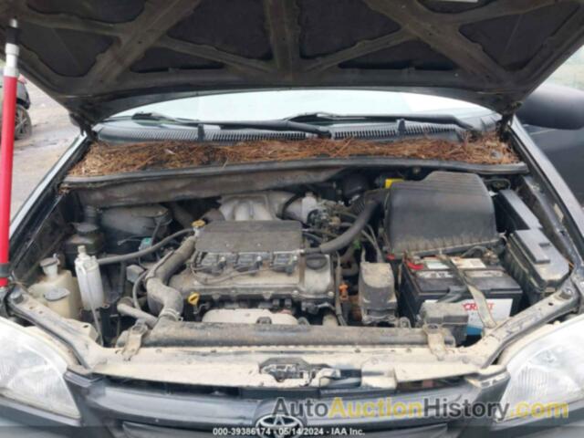 TOYOTA SIENNA LE, 4T3ZF13C0XU134367