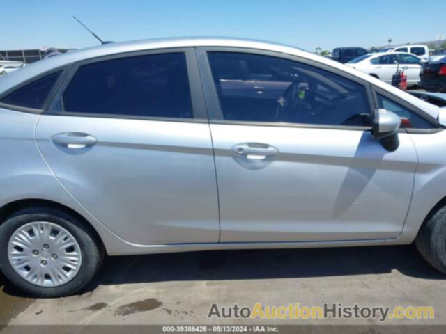 FORD FIESTA S, 3FADP4AJ8FM176348