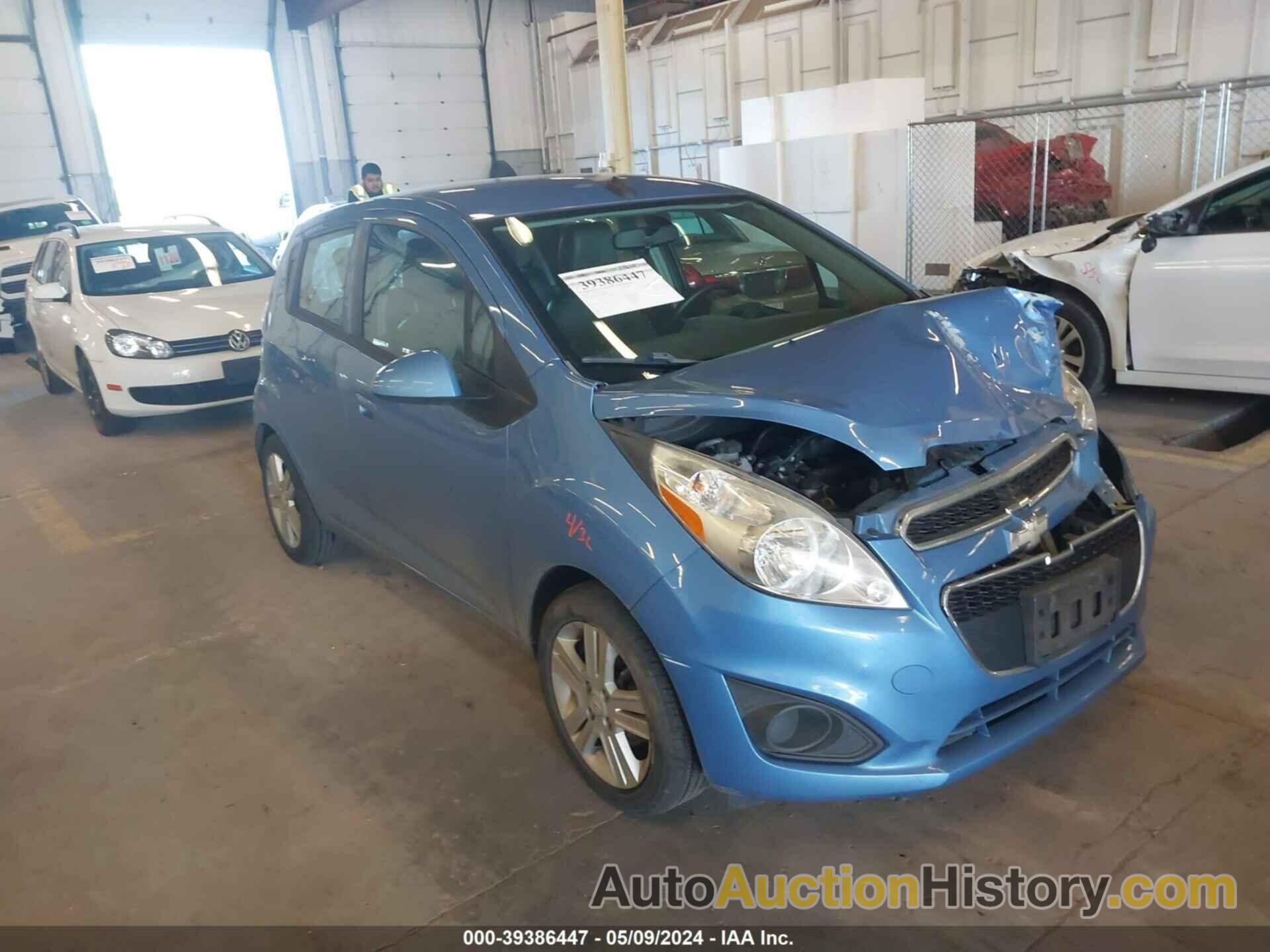 CHEVROLET SPARK 1LT AUTO, KL8CD6S99DC620990