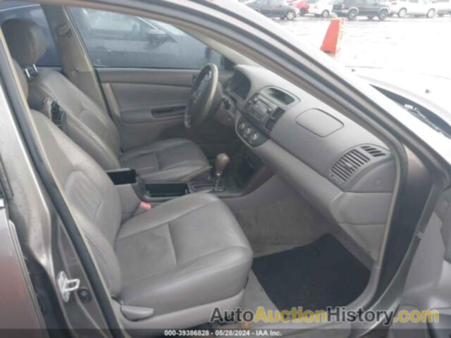 TOYOTA CAMRY LE, 4T1BE32K96U705371