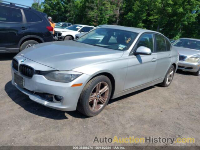 BMW 320 I, WBA3B1G53FNT02180