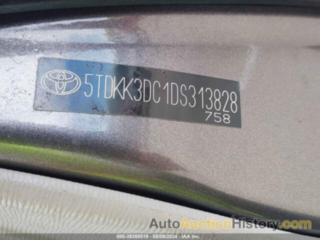 TOYOTA SIENNA LE V6 8 PASSENGER, 5TDKK3DC1DS313828