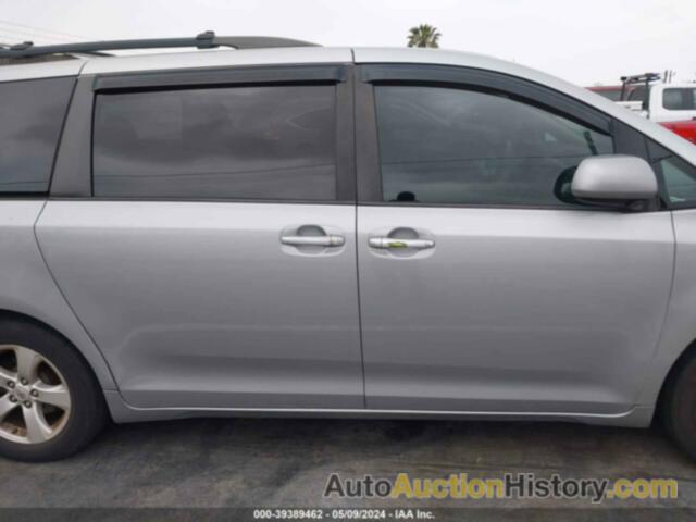 TOYOTA SIENNA LE, 5TDKK3DCXBS013525