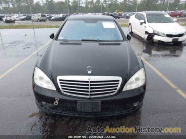 MERCEDES-BENZ S 550, WDDNG71X27A050642