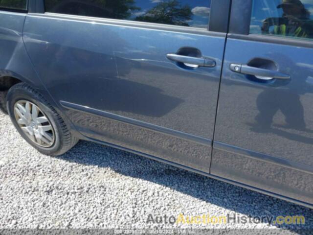 TOYOTA SIENNA LE, 5TDKK4CC0AS325925