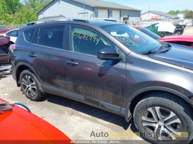 TOYOTA RAV4 LE, JTMBFREV5HJ131334