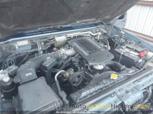 MITSUBISHI MONTERO, JA4MR51RXXJ002869