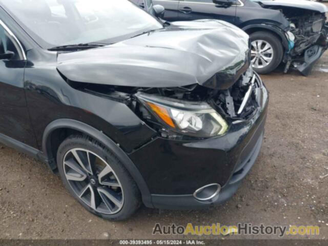 NISSAN ROGUE SPORT SL, JN1BJ1CR9HW108201