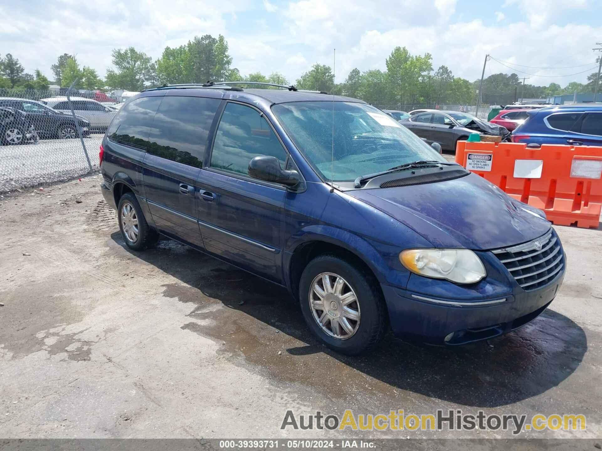 CHRYSLER TOWN & COUNTRY LIMITED, 2C8GP64L35R165540