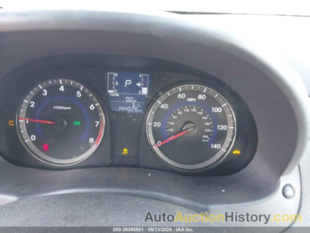 HYUNDAI ACCENT SE, KMHCT4AE3HU274816