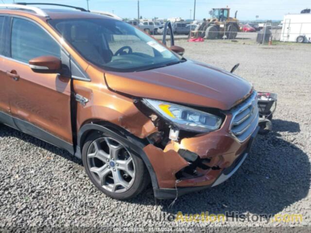 FORD ESCAPE TITANIUM, 1FMCU9J92HUA39370