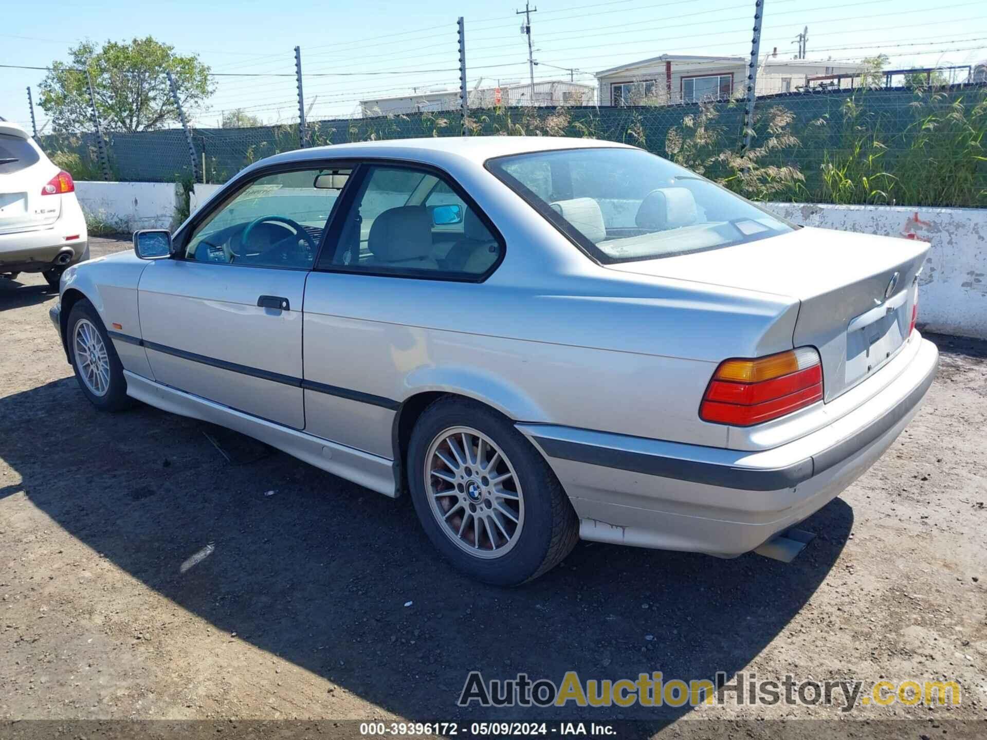 BMW 323IS, WBABF7335XEH44261