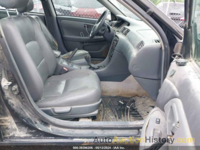 TOYOTA CAMRY LE V6, 4T1BF22K5YU093017