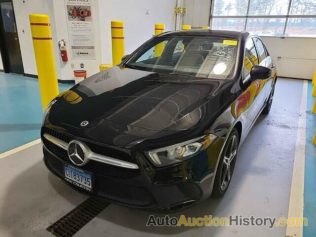 MERCEDES-BENZ A 220 4MATIC, W1K3G4FB0MJ268206